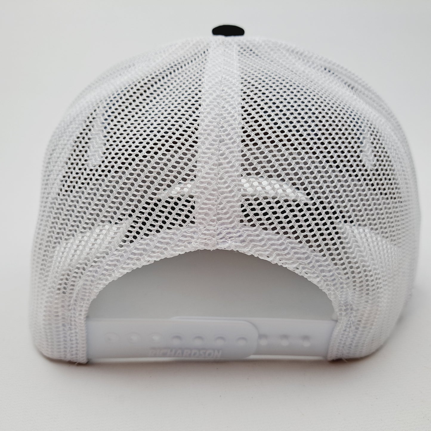 International Harvester Richardson 112 Embroidered Patch Trucker Mesh Snapback Cap Hat Black & White