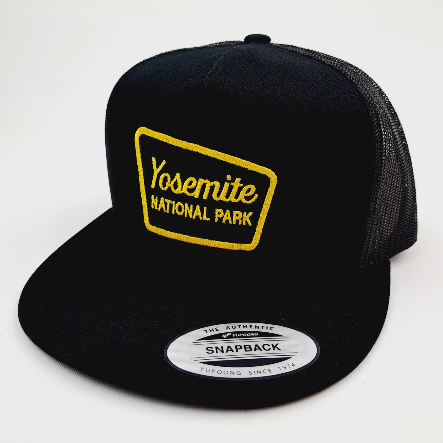 Yosemite National Park Flat bill embroidered patch mesh snapback cap hat black