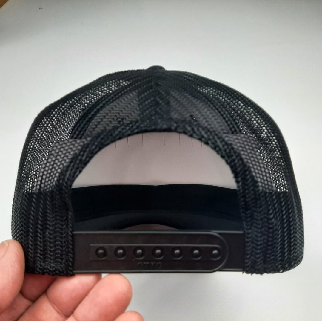 Indian Motorcycles Embroidered Patch Curved Bill Trucker Mesh Snapback Cap Hat Black Size XL
