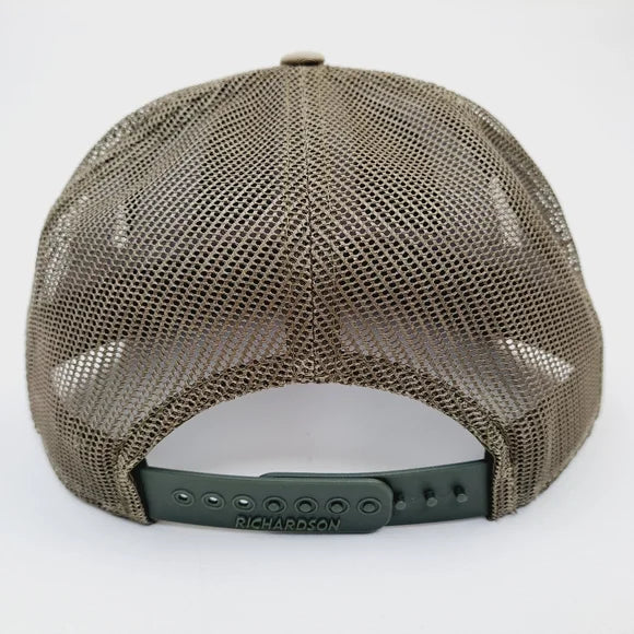 Buck Deer Swamp Donkey Richardson 168 7 Panel Flat Bill Trucker Mesh