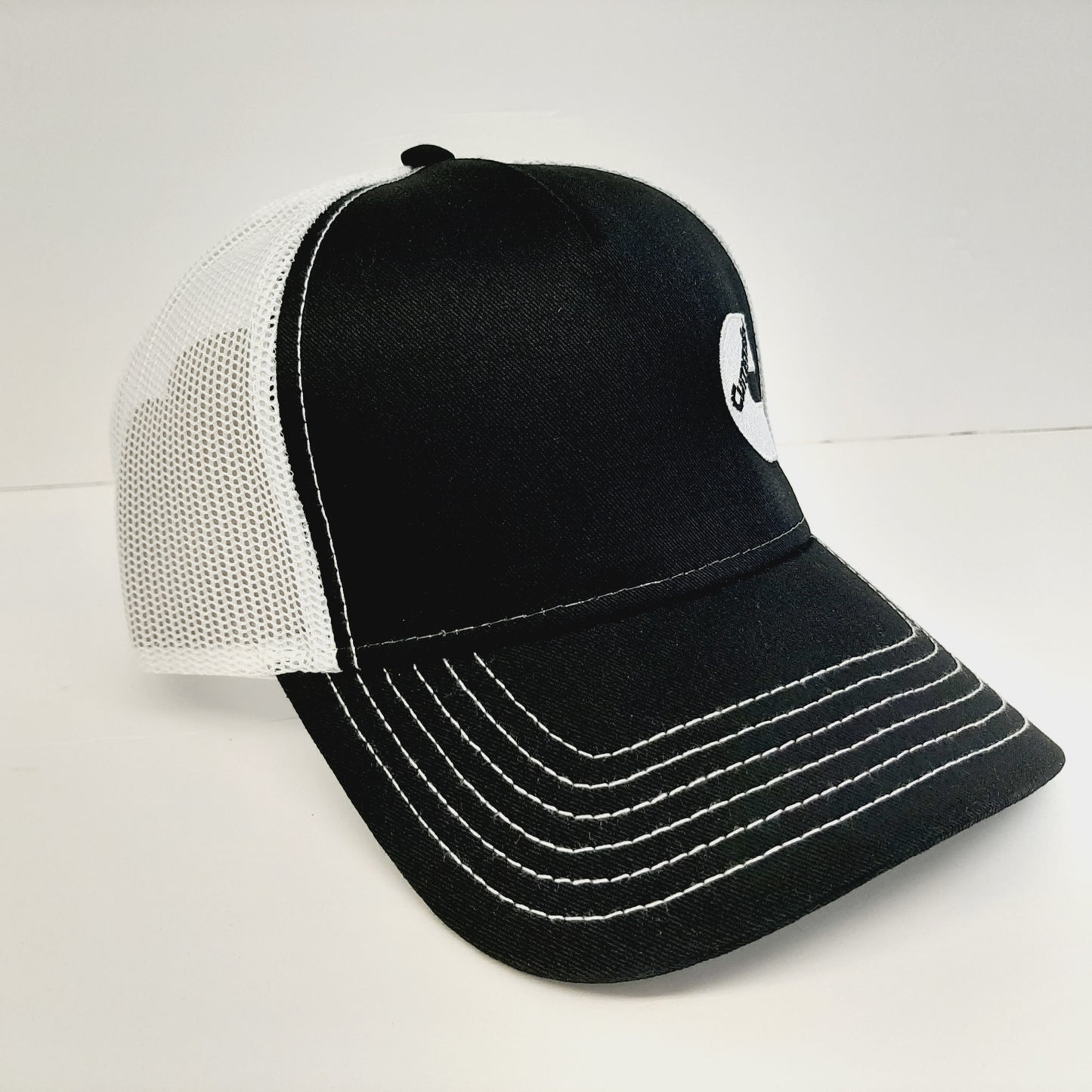 Cummins Curved Bill Vintage Trucker Mesh Snapback Black Baseball Cap Hat Man Embroidered