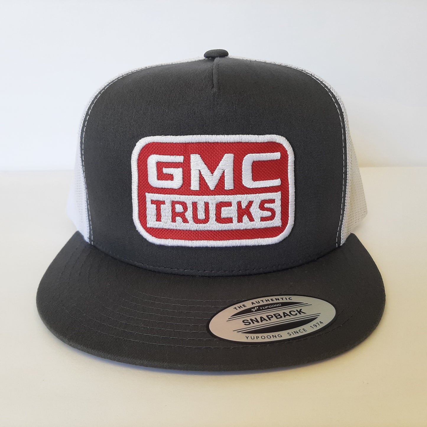 GMC Trucks Embroidered Patch Flat Bill Snapback Mesh Hat Cap White & Gray Yupoong
