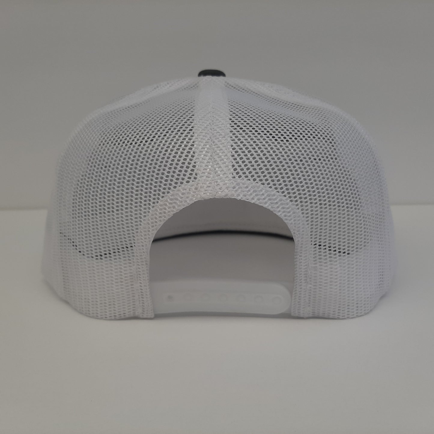 GMC Trucks Embroidered Patch Flat Bill Snapback Mesh Hat Cap White & Gray Yupoong