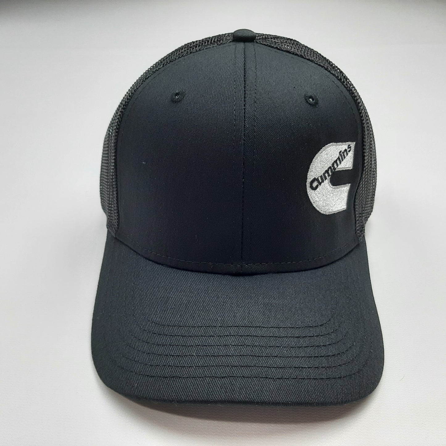 Cummins Curved Bill Vintage Trucker Mesh Snapback Black Baseball Cap Hat Man Embroidered
