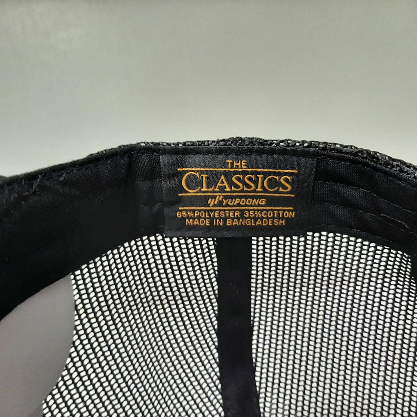 Thin Blue Line Yupoong Classics Trucker Snapback mesh Baseball Cap Hat Flat Bill Black Police Support Flag Patch