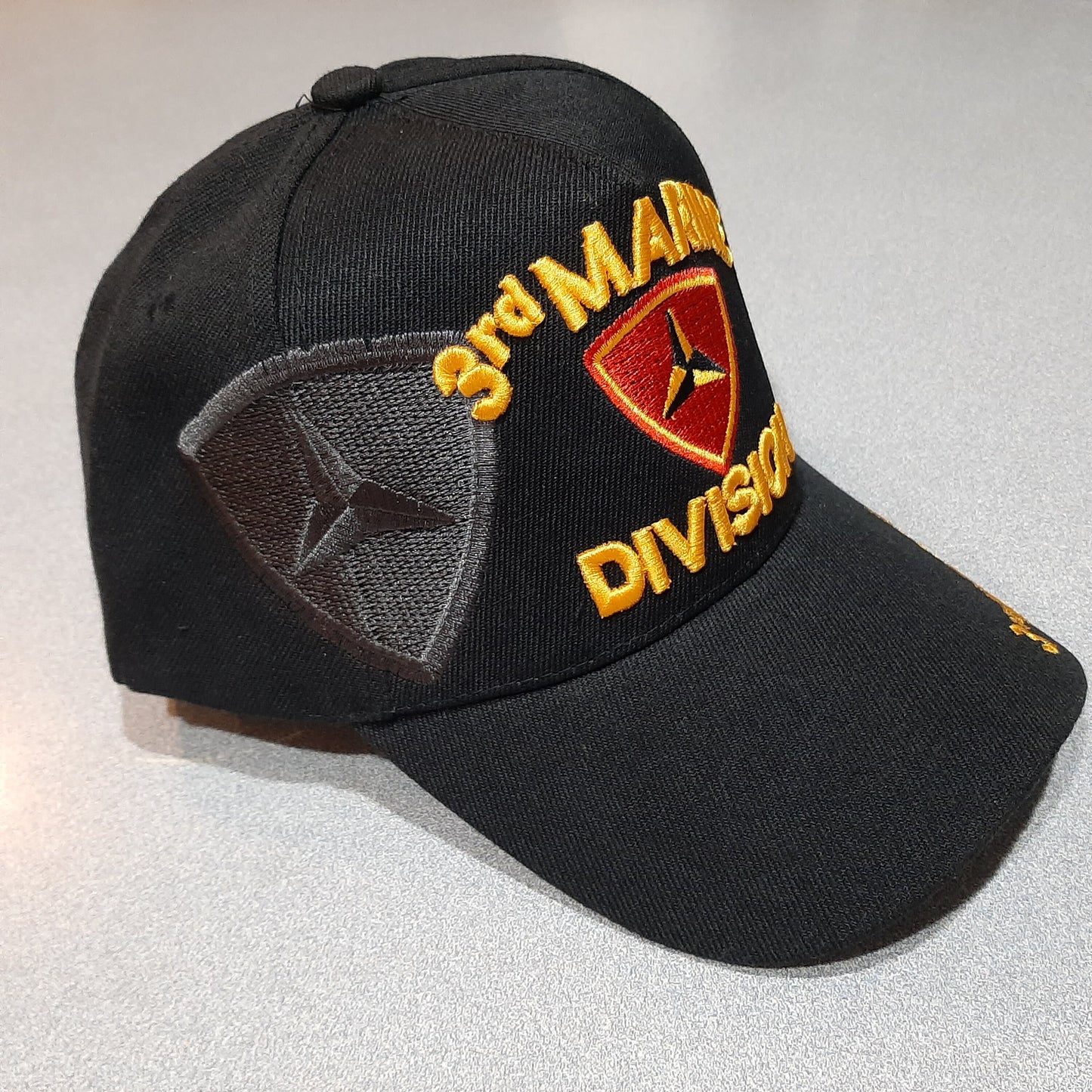 3rd Marine Division Men's Ball Cap Hat Black Embroidered Acrylic Strapback Curve