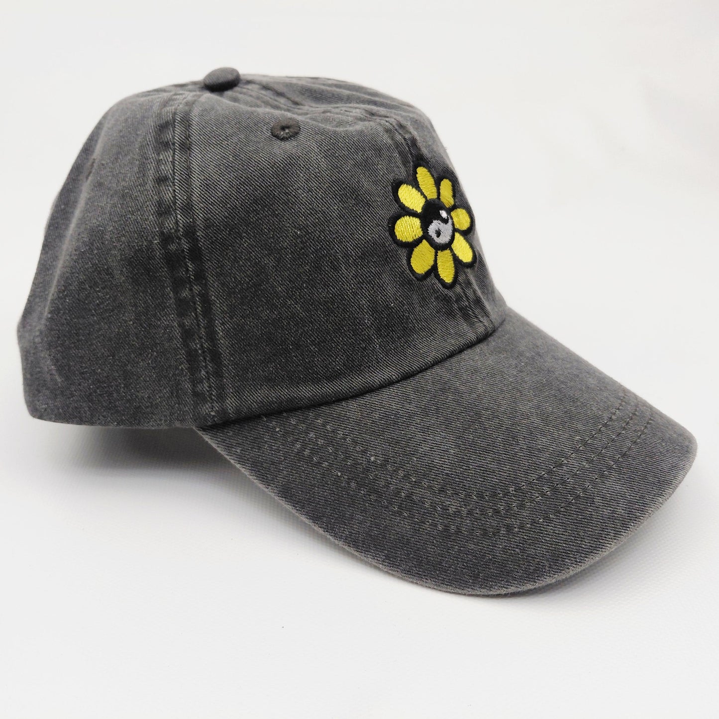 Yin Yang Flower Embroidered Adjustable Cotton Baseball Cap Hat