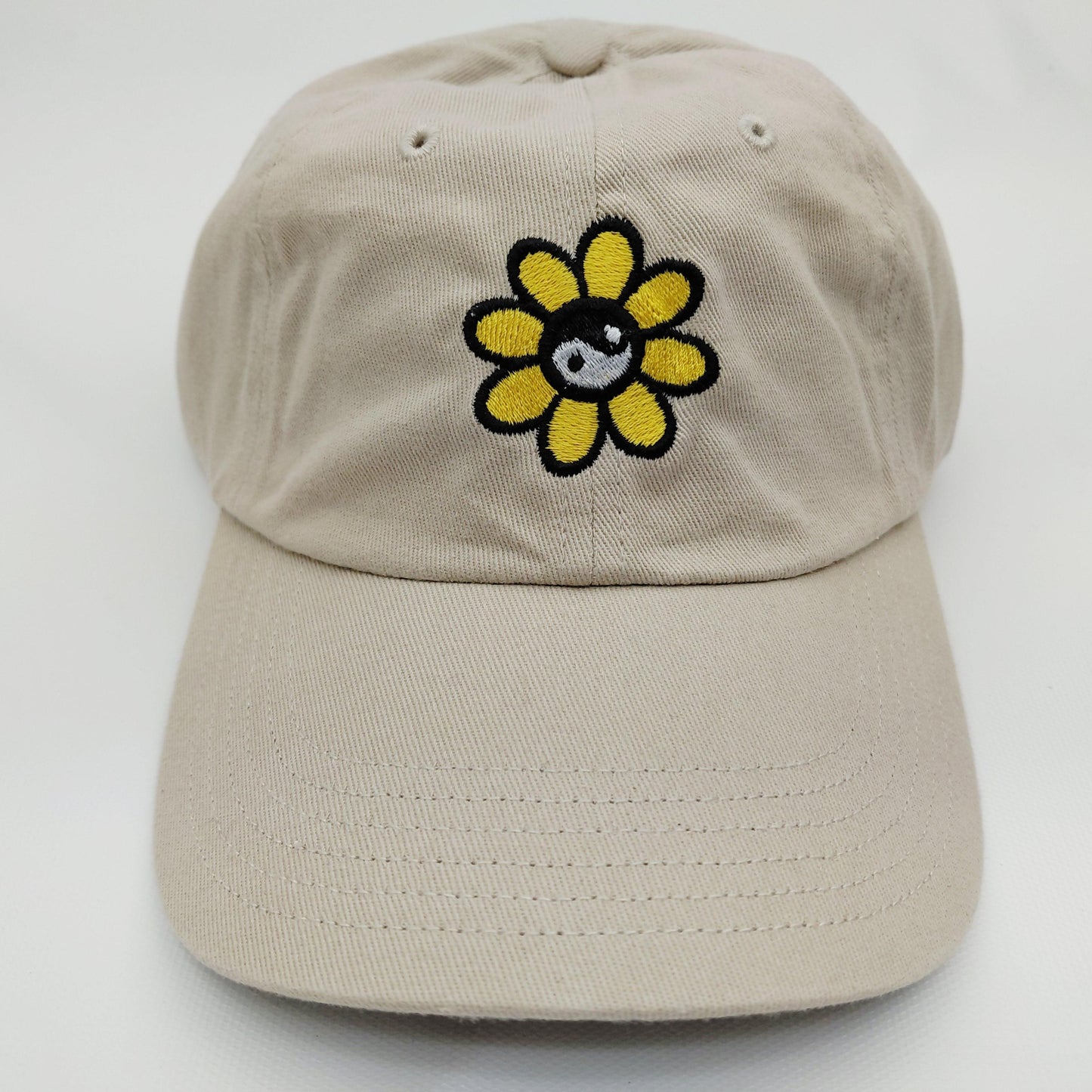Yin Yang Flower Embroidered Adjustable Cotton Baseball Cap Hat