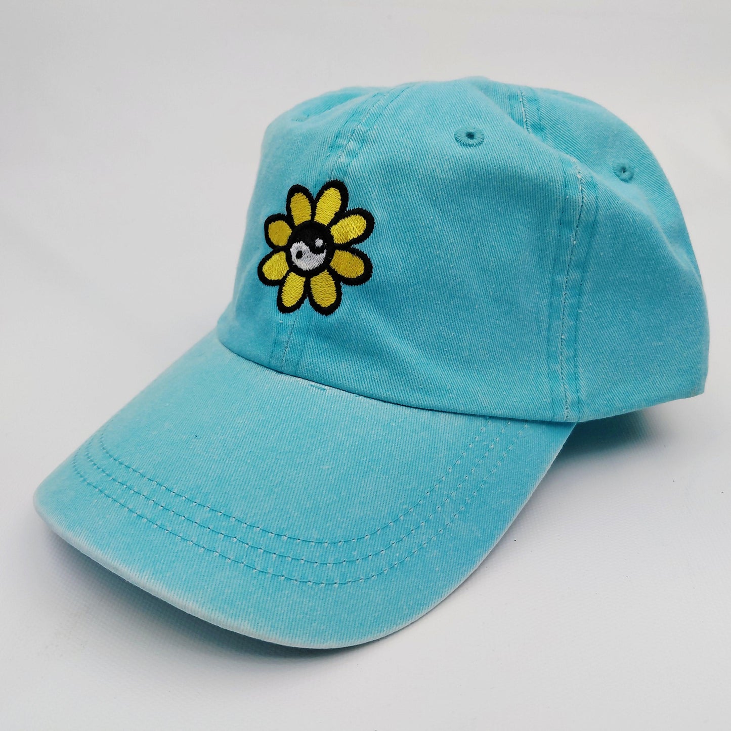 Yin Yang Flower Embroidered Adjustable Cotton Baseball Cap Hat