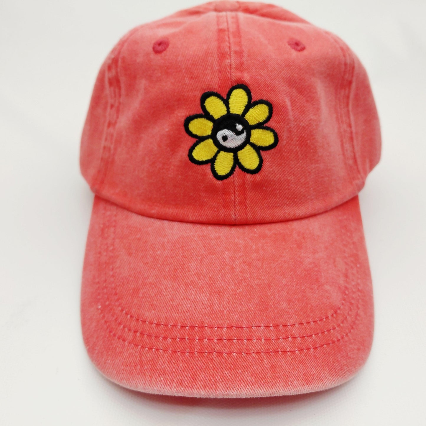 Yin Yang Flower Embroidered Adjustable Cotton Baseball Cap Hat