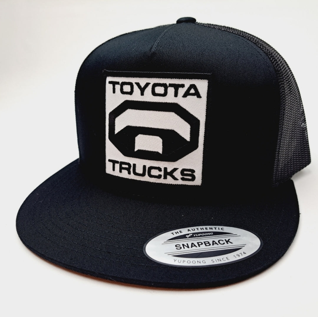 Toyota Trucks Embroidered Patch Flat Bill Trucker Mesh Snapback Cap Hat Black