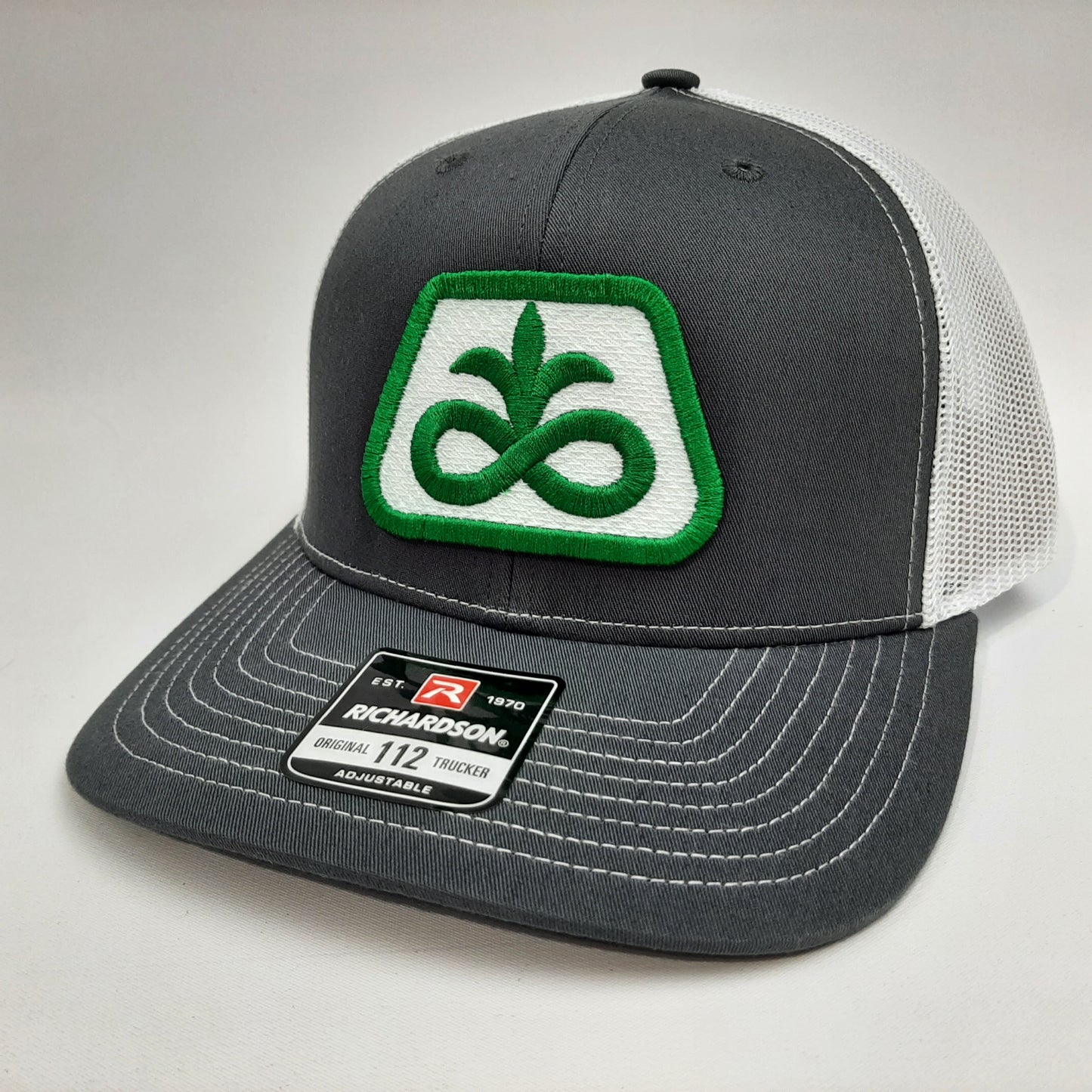 Pioneer Seed Embroidered Patch Richardson 112 Trucker Mesh Snapback Cap Hat
