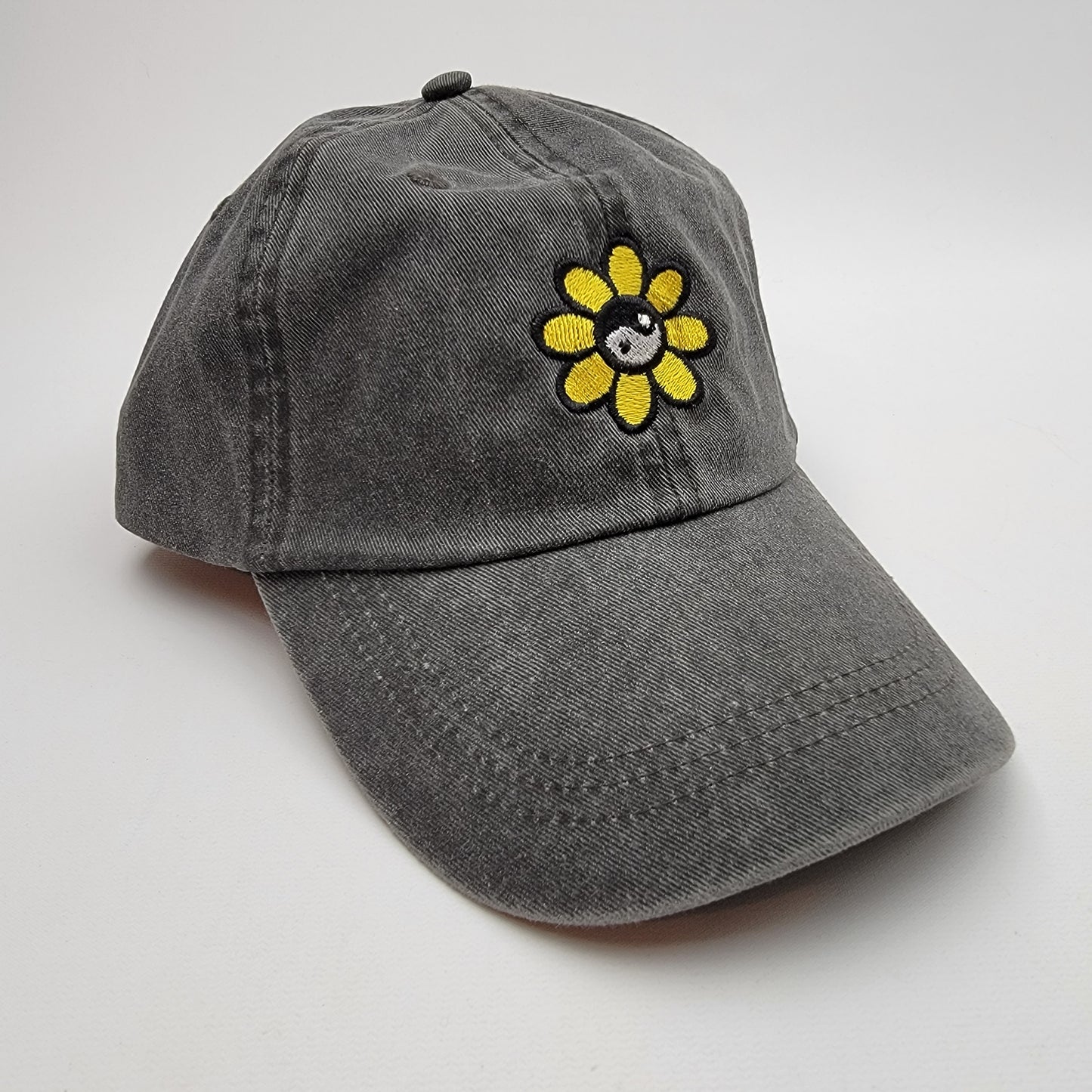 Yin & Yang Sunflower Relaxed Cotton Women's Embroidered Buckle Strap Curved Bill Hat Cap Garment Washed Dark Gray